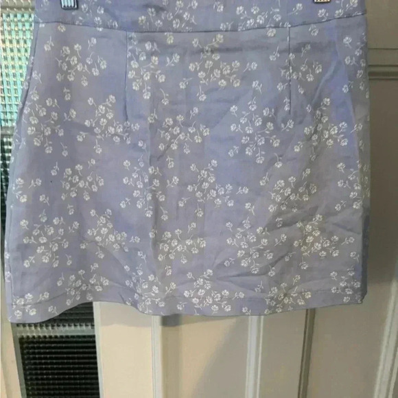 Forever 21 mini skirt periwinkle blue with white flowers button up sz L - Picture 2 of 8